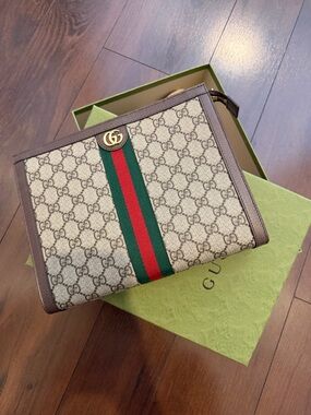 GUCCI Ophidia pouch in GG Supreme canvas clutch handbag